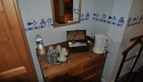 Comfort Room, Garden View