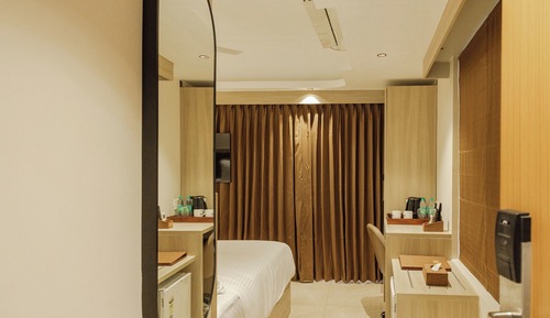Classic Double Room, Balcony, City View