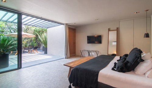 Deluxe Double Room, 1 King Bed, Terrace