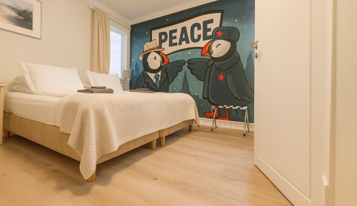 Classic Triple Room, City View