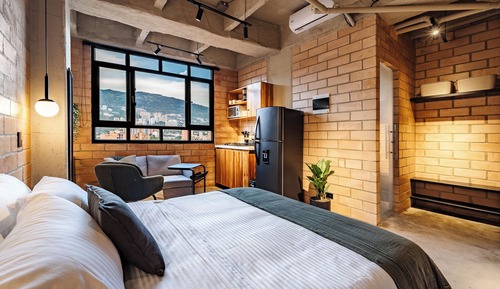 Business Studio, Air conditioning, City View