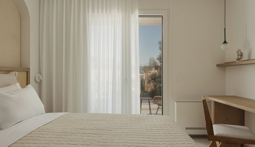 Deluxe Suite, Balcony, Lake View