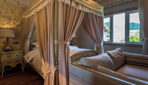 Luxury Double Room, Courtyard View