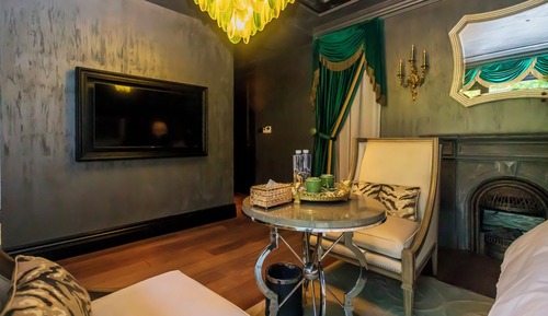 Senior Double Room, Courtyard View