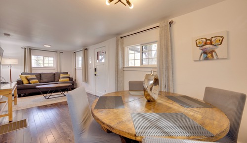 House (1 Bedroom)