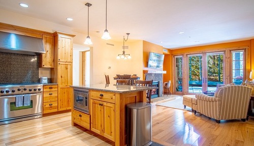 Condo, Multiple Beds, Patio, Mountain View (Elkhorn Springs Sanctuary)