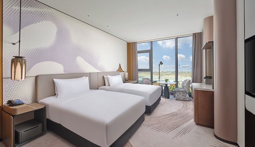 Twin Executive Room Airport View