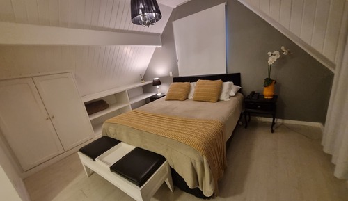 Superior Double Room, City View