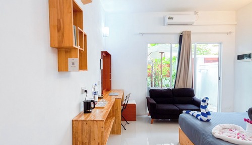 Deluxe Double Room, Patio, Garden View
