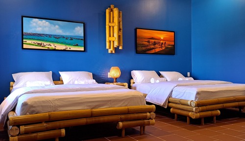 Family Double Room, Balcony, Courtyard View