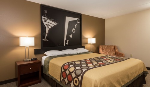 Deluxe Room, 1 King Bed, Non Smoking