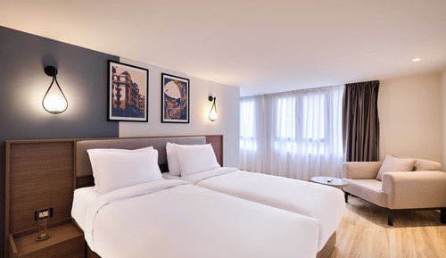 Superior Studio, City View