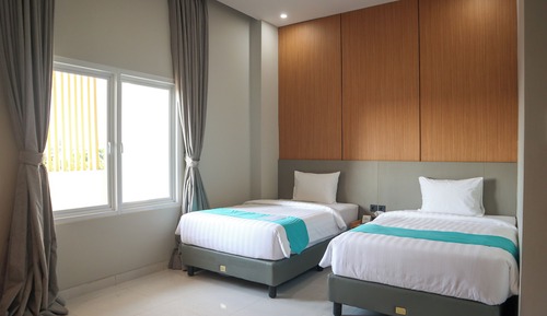 Superior Twin Room, Balcony, City View