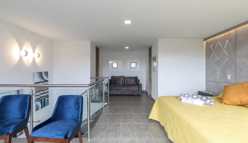 Duplex, City View
