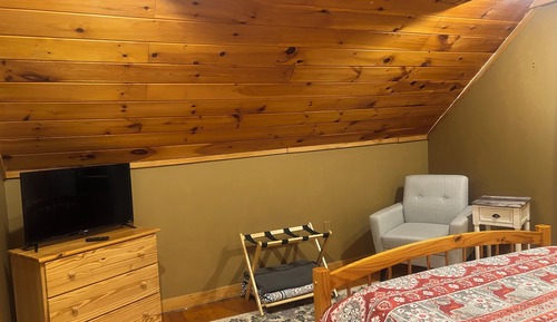 Signature Suite, 1 Bedroom, Non Smoking, Mountain View
