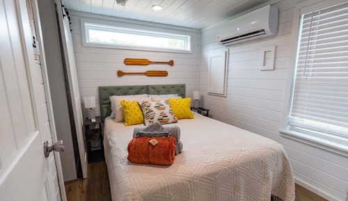 House, Multiple Beds, Patio (131 ITP)