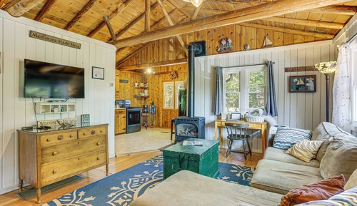 House (2 Bedrooms)
