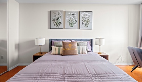 Superior Condo, 1 Bedroom, Balcony, Lake View