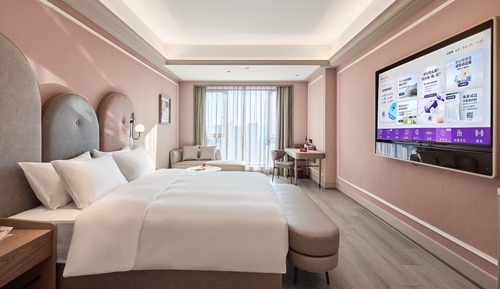 Deluxe Room, 1 King Bed