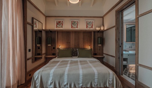 Deluxe Duplex Villa