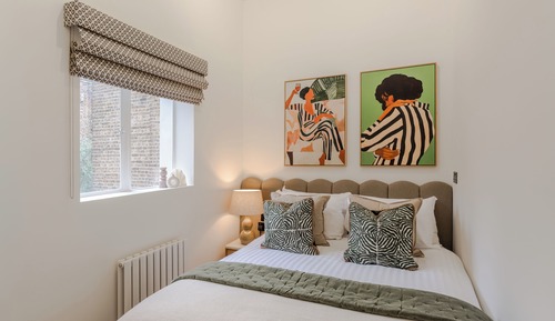 Deluxe Apartment