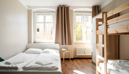 Classic Triple Room, Shared Bathroom