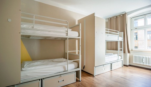 Shared Dormitory, Mixed, Shared Bathroom (bed in a 4-beds-dorm)