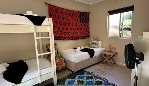 Shared Dormitory, Mixed Dorm