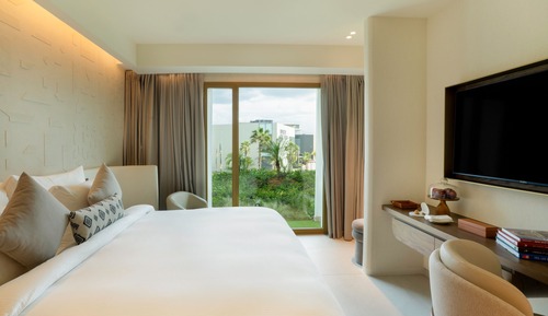 Standard Room, 1 King Bed