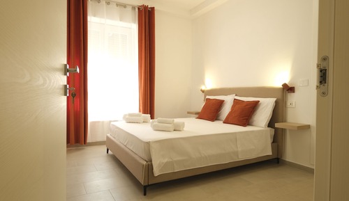 Deluxe Double Room, Private Bathroom