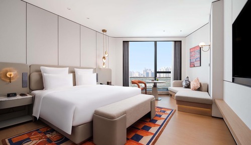 Superior Room, 1 King Bed