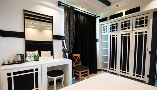 Deluxe Suite, 1 Bedroom, Balcony, Sea View