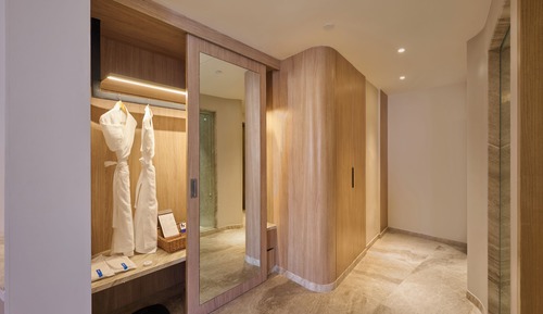 Suite, 1 King Bed