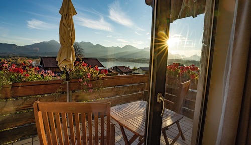 Superior Double Room, Partial Lake View