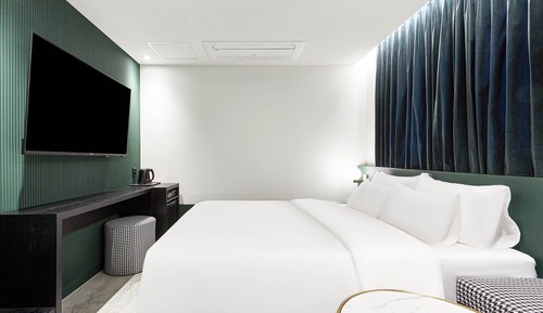 Superior Suite