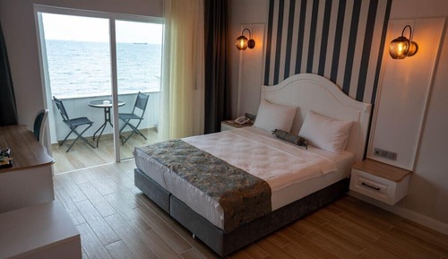 Luxury Room