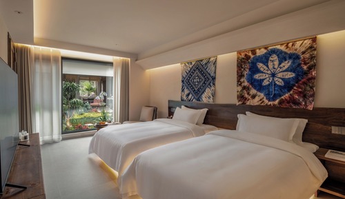 Design Twin Room