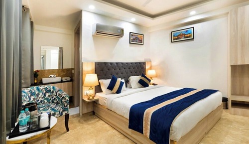 Deluxe Double Room, City View