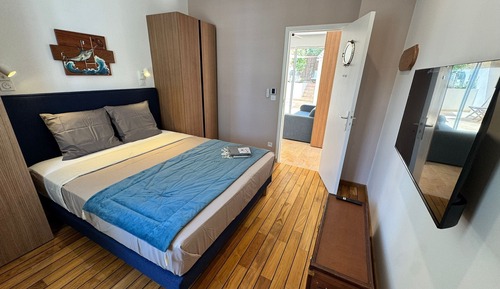 Basic Suite, Accessible, Ensuite (Hem)
