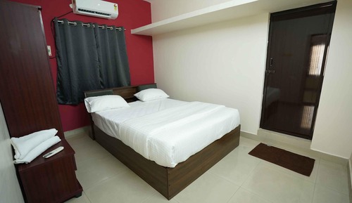 Deluxe Suite, Balcony