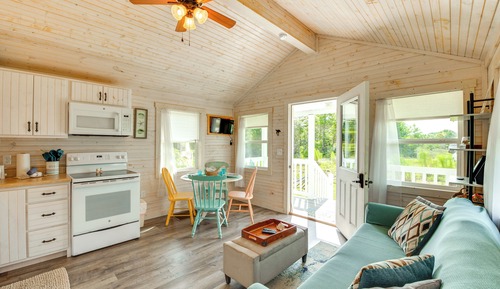 House (2 Bedrooms)