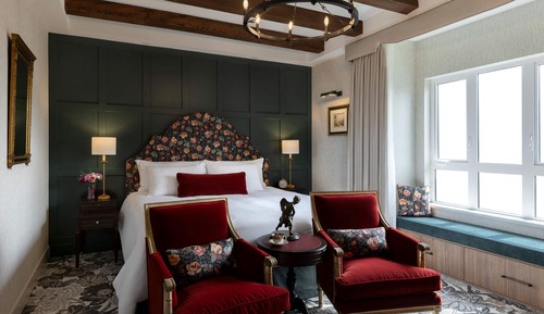 Deluxe Room, Partial Ocean View