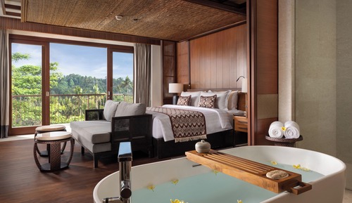Premier Suite