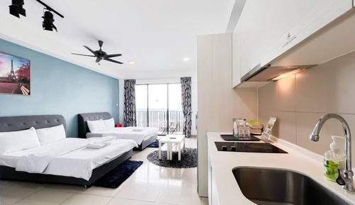 Deluxe Studio Suite