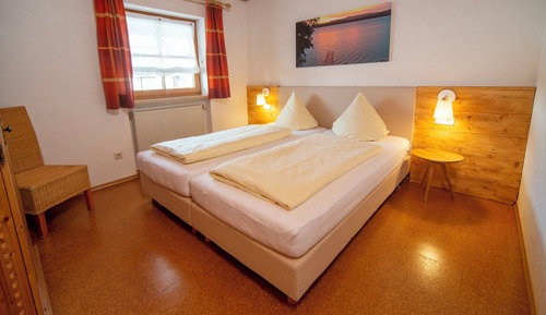 Apartment (4), 2 Bedrooms, Garden View