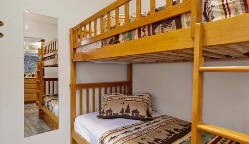 Cabin, Multiple Beds, Pool Access, Mountain View (VC178)