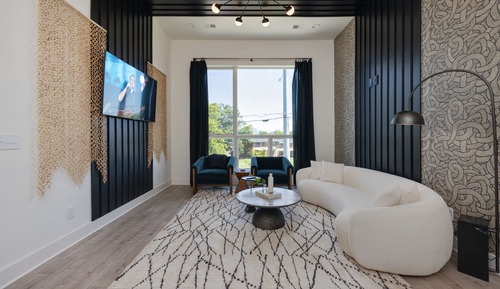 House (4 Bedrooms)