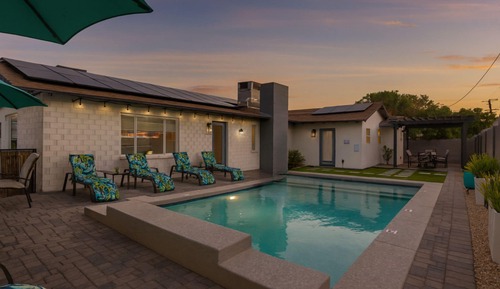 House (4 Bedrooms)