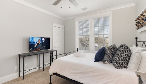 House (3 Bedrooms)