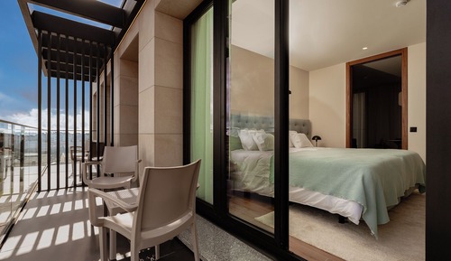 Superior Apartment